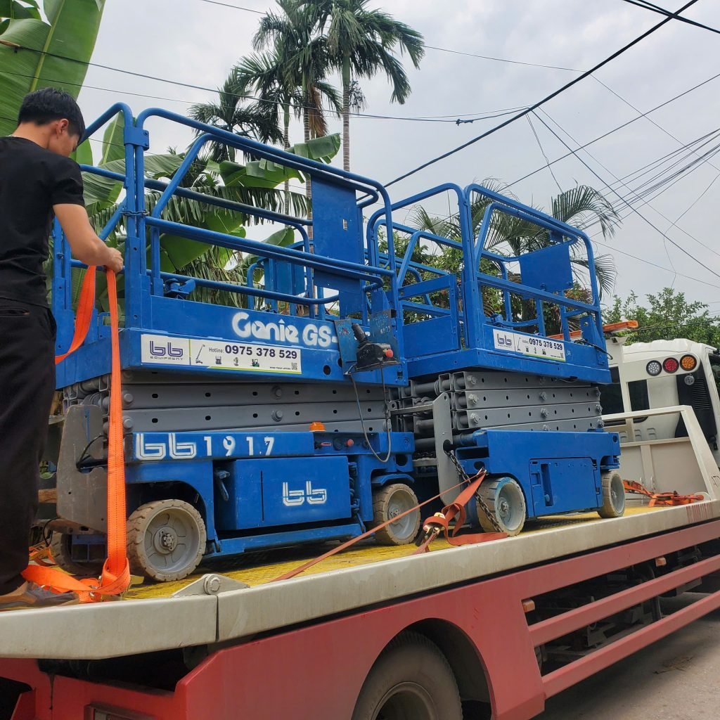 Thuê xe cắt kéo 8m của BB Rental