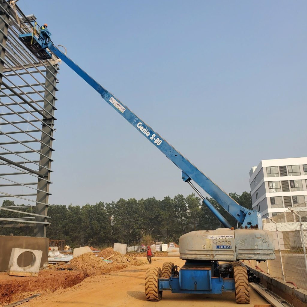 BB Rental chuyên cho thuê xe nâng người tại Thanh Hoá