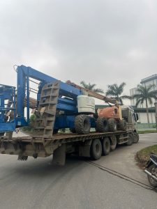 Cho thuê xe nâng người boom lift